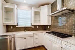 Kitchen - similar to subject property.