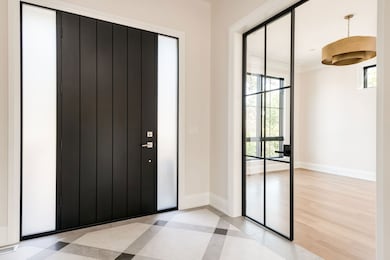 900 S Colfax Ave, Elmhurst, IL 60126 - photo 3