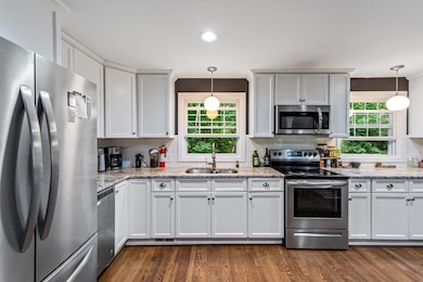 132 James St, Ludlow, MA 01056 - photo 6