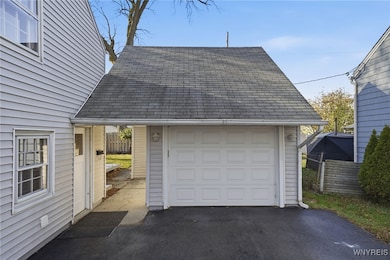 124 Kelvin Dr, Buffalo, NY 14223 - photo 4