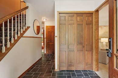 14268 Coronet Dr, Minnetonka, MN 55345 - photo 3