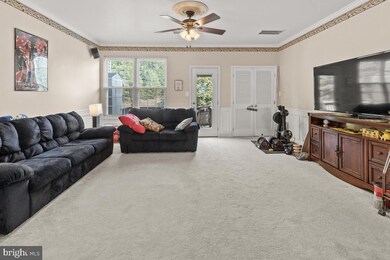 8641 Willow Leaf Ln, Odenton, MD 21113 - photo 2