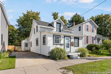 1-web-or-mls-312 N 2nd St, Grand Haven-1