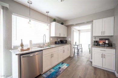 1511 Living Desert Dr unit C, Las Vegas, NV 89119 - photo 7