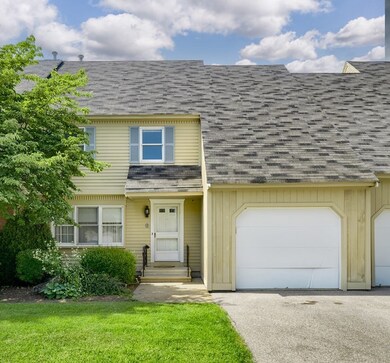 6 Bayberry Ln unit 6, Worcester, MA 01602 - photo 2