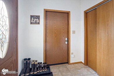 03-Front Entry_IMG_0157