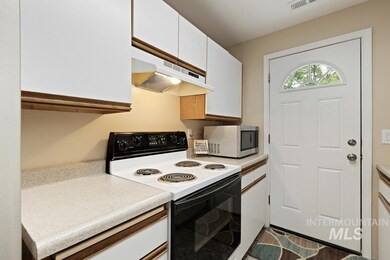 806 E Sheridan Ave, Nampa, ID 83686 - photo 6