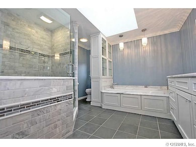 Master Bath/Spa