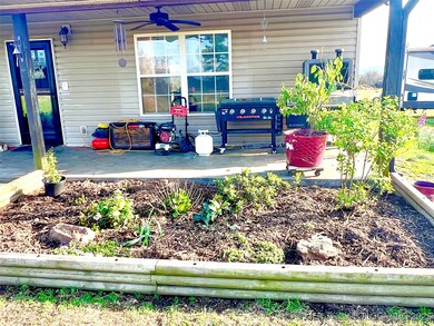 40259 S County Road 4480 unit A, Stigler, OK 74462 - photo 5