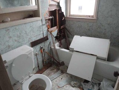 Bathroom 2nd floor bathroom