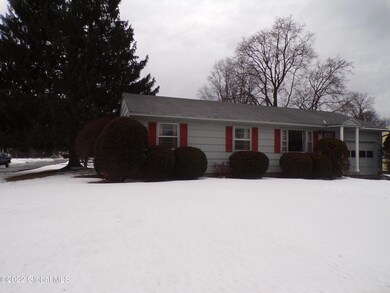 10 Mountain View Rd, Glens Falls, NY 12801 - photo 3