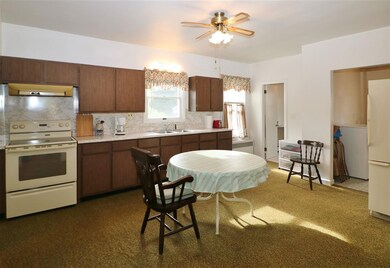 674 2nd Ave, Berlin, NH 03570 - photo 2