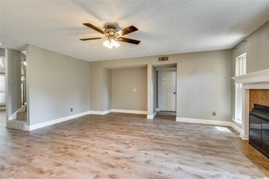 3104 Steve Dr, Hurst, TX 76054 - photo 7