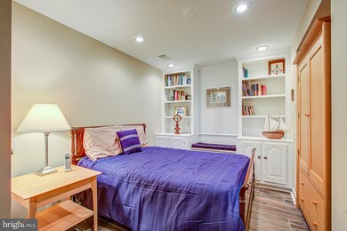 8801 Cross Chase Cir, Fairfax Station, VA 22039 - photo 6