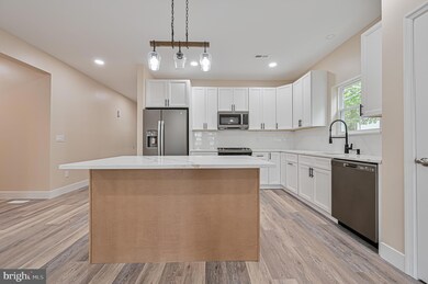 553 Columbia Ave, Millville, NJ 08332 - photo 4