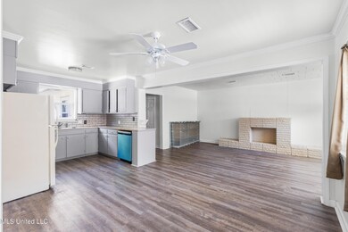 312ShirleyCt-7