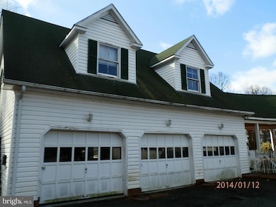 948 Saint Stephens Church Rd, Gambrills, MD 21054 - photo 6