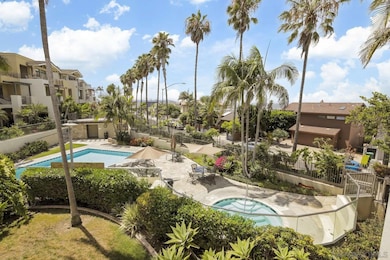 5460 La Jolla Blvd unit G202, La Jolla, CA 92037 - photo 2