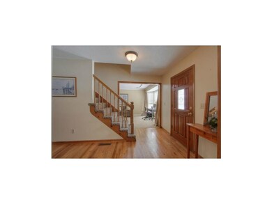 8006 Schweiger Dr, Lenexa, KS 66219 - photo 3