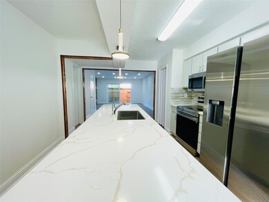 14463 Misty Meadow Ln, Houston, TX 77079 - photo 6