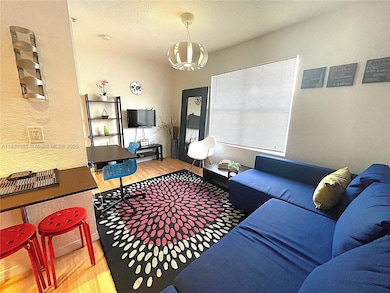 7326 Collins Ave unit 207, Miami Beach, FL 33141 - photo 4