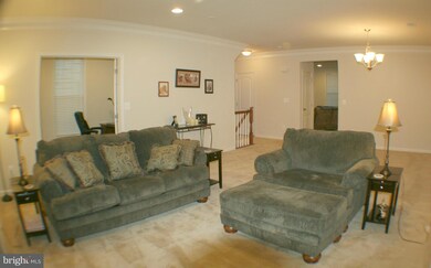 23493 Buckland Farm Terrace unit TOP TWO LEVELS, Ashburn, VA 20148 - photo 2