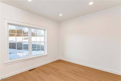 73 Retilly Dr, Coshocton, OH 43812 - photo 6