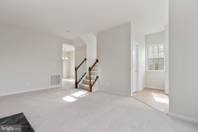 4140 Ashmere Cir, Dumfries, VA 22025 - photo 5