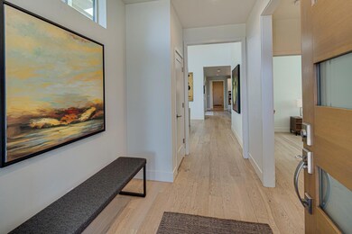 2736 NW Shields Dr, Bend, OR 97701 - photo 5