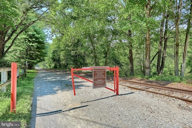 6381 Glatfelters Station Rd, Seven Valleys, PA 17360 - photo 7