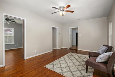 603 Walton St, Houston, TX 77009 - photo 6
