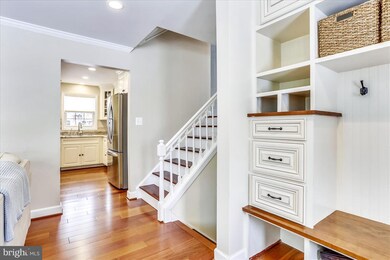 115 S Lee St, Falls Church, VA 22046 - photo 5