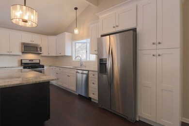 1318 Aster Ct, Batavia, IL 60510 - photo 3