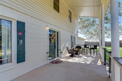 714 Red Top Rd, Poolville, TX 76487 - photo 3