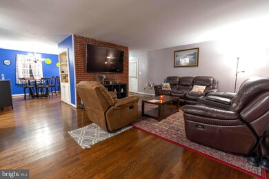 242 Federalsburg S, Laurel, MD 20724 - photo 2