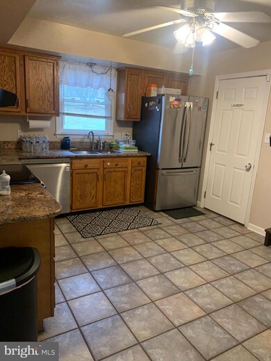 110 Nickel Dr, Bechtelsville, PA 19505 - photo 7