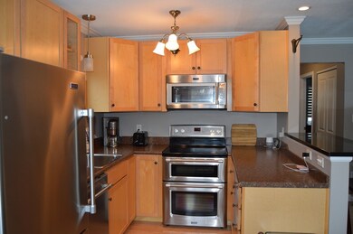 39 Saint Kolbe Dr unit 39D, Holyoke, MA 01040 - photo 4