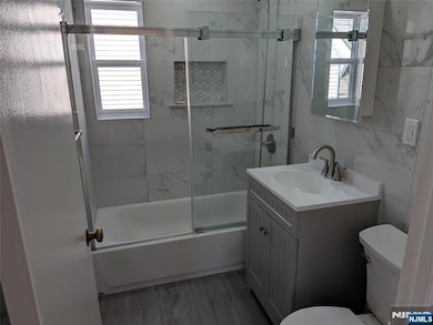 555 Oakdene Ave unit 2, Ridgefield, NJ 07657 - photo 7