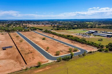 105 Parlin Ln unit 45, Fredericksburg, TX 78624 - photo 3