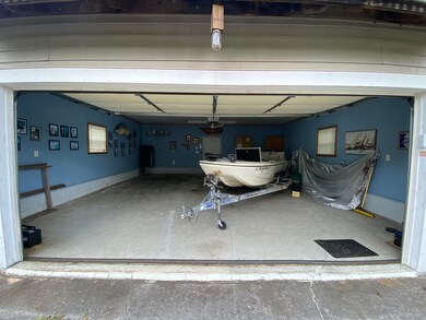 Detached Garage