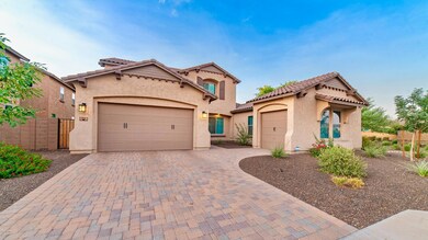 914 E Hampton Ln Gilbert