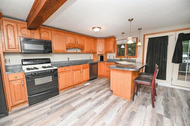 10 Odd Fellows Rd, East Hampstead, NH 03826 - photo 3