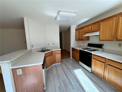 4142 Huckleberry Dr, Center Valley, PA 18034 - photo 5