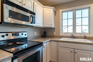 1558 W 67th St, Davenport, IA 52806 - photo 6