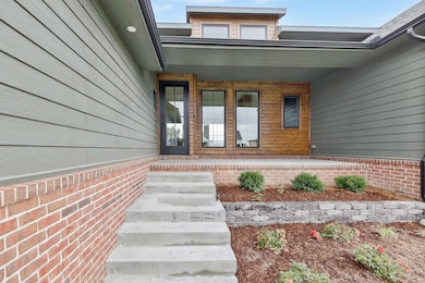 1206 W Lakeway Ct, Andover, KS 67002 - photo 2