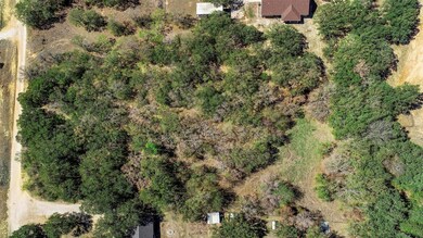 8506 Lavender Rd, Springtown, TX 76082 - photo 5