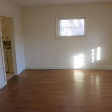 474 Brevoort Rd, Columbus, OH 43214 - photo 6