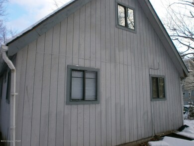 7078 Boulder Ct, Tobyhanna, PA 18466 - photo 2