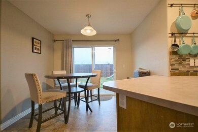 16574 Greenleaf Ave SE, Yelm, WA 98597 - photo 7