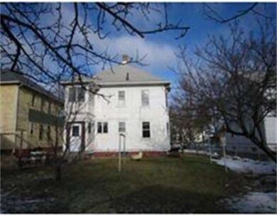 11 Kosciusko St, Indian Orchard, MA 01151 - photo 2